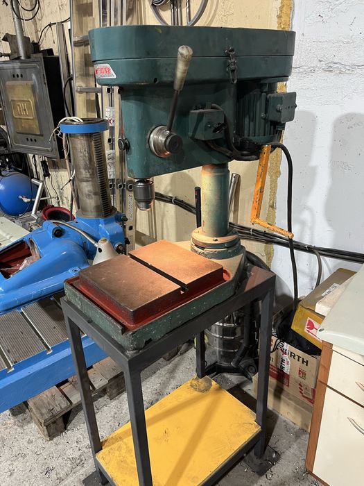 Настолна бормашина