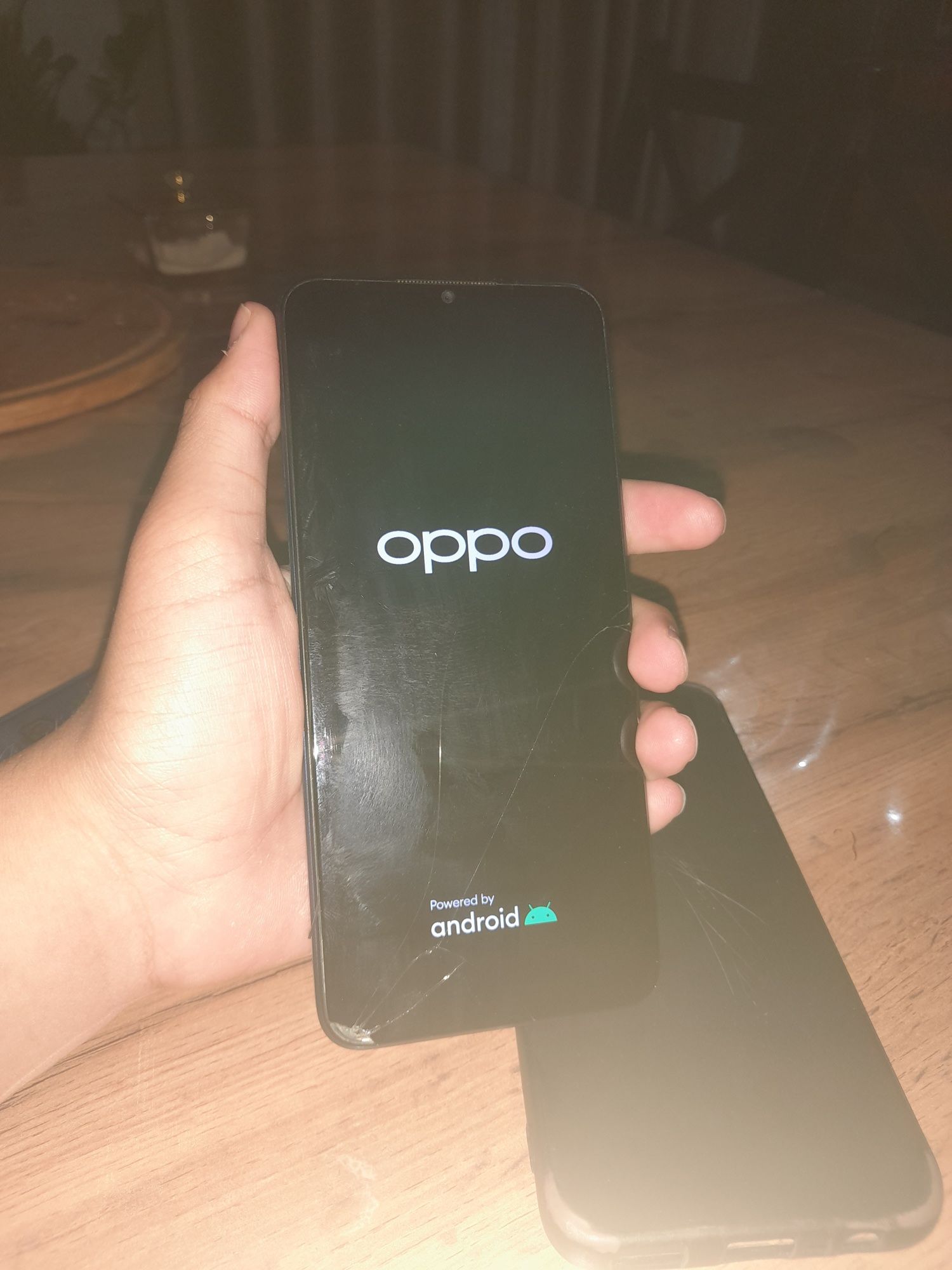 Продам Oppo A17 | 15к работает