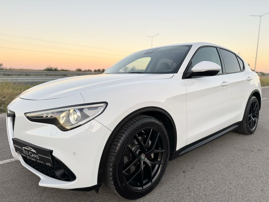 Alfa Romeo Stelvio 2.2D Q4 / FULL / Koja / Distronic / 4X4