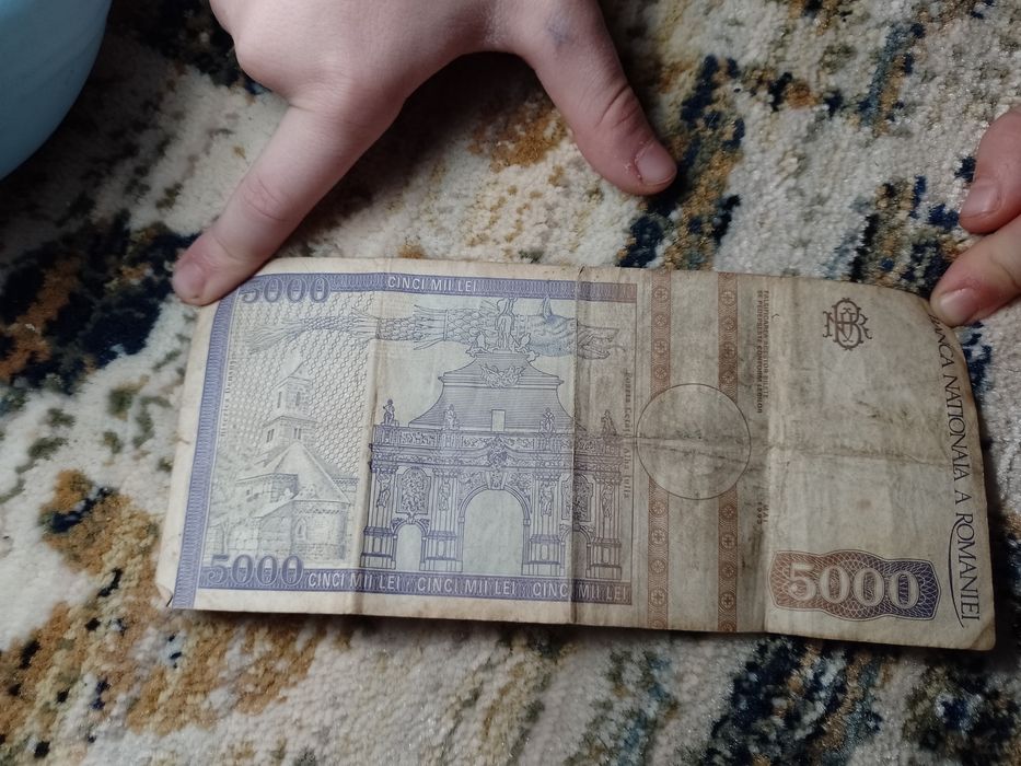 banii vechii pentru colecționari