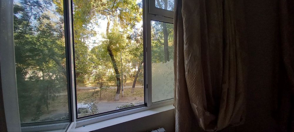 Продаётся квартира ул. Бобур Яккасарай район 2 ком