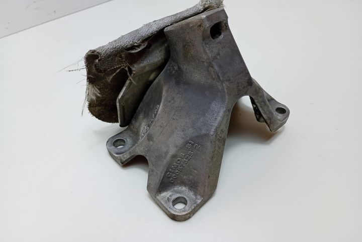 Suport motor 3.2 Benzina 8K0199307AS Audi A5 8T