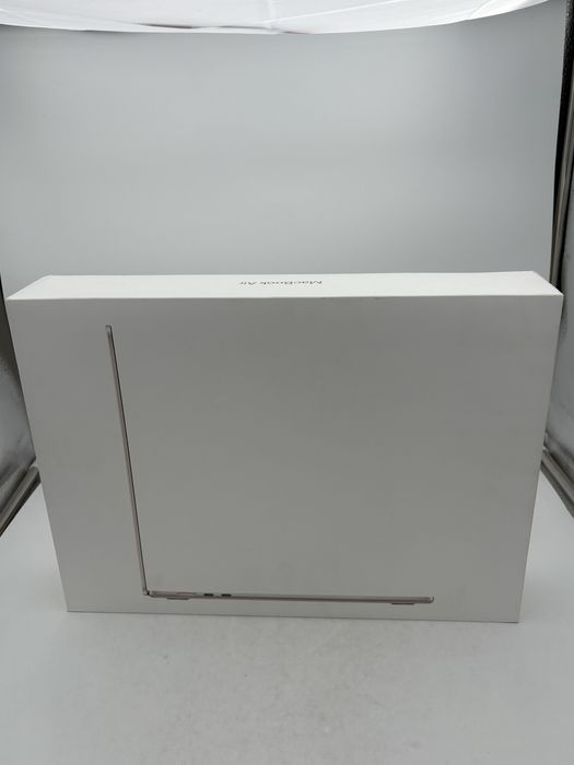 Macbook air 15, M4, 24gb Ram, 512gb, sigilat, Starlight, garantie