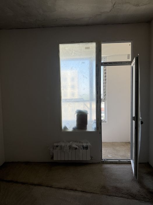 Rehau пластиковое окно с дверью