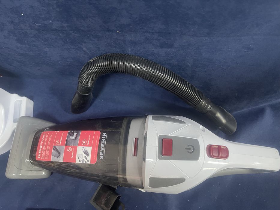 Ръчна прахосмукачка Severin