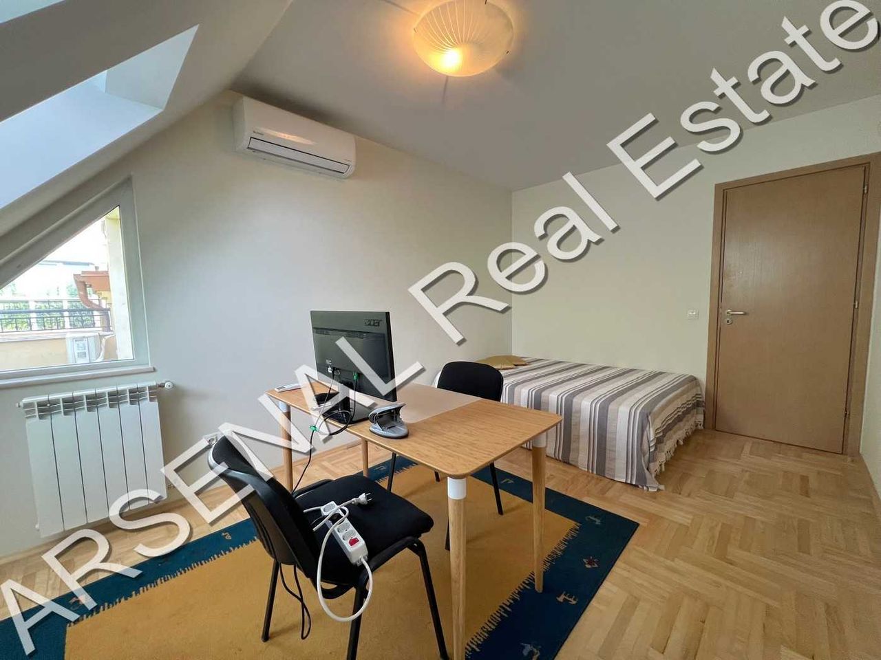 Дава се под наем Тристаен апартамент в София, Витоша - 130 кв.м за 750 € - Снимка #4