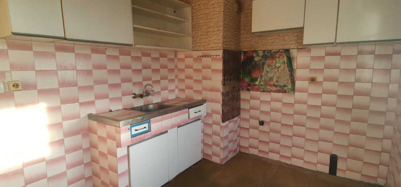 Продава се Четиристаен апартамент в Габрово, Младост - 86 кв.м за 742 €/кв.м - Снимка #3