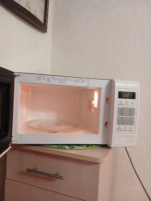 Продам микроволновку