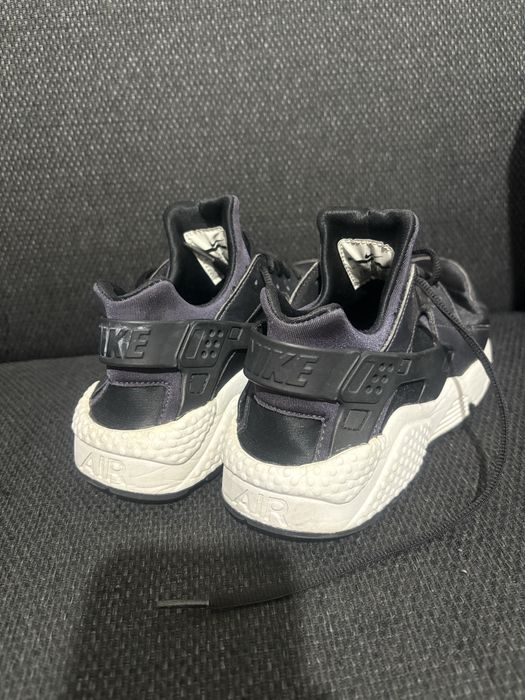 Adidasi Nike Hurache nr 37,5
