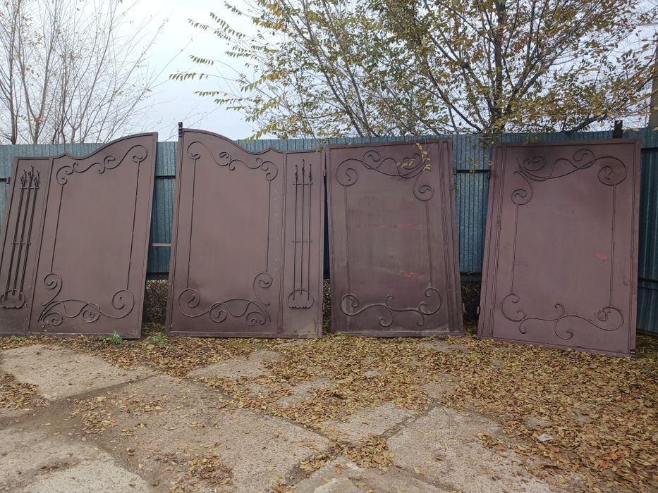 Продам ворота металлические б/у в хорошем состоянии