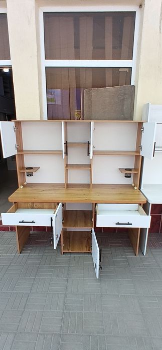 Bolalar uchun dars stol