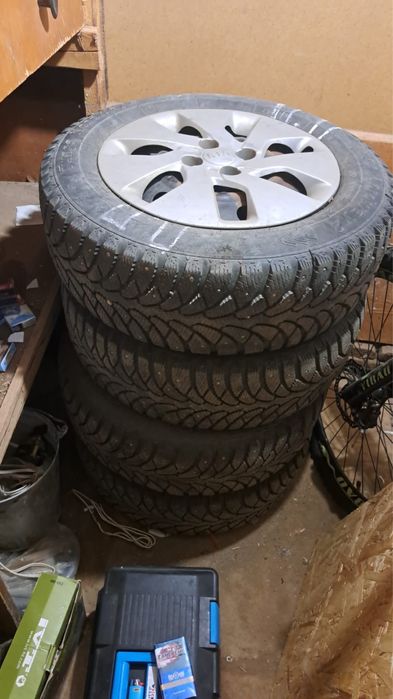 Комлект шин зима