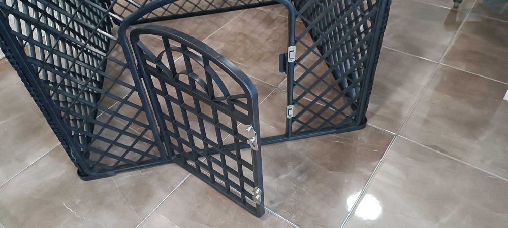 Клетка / кошара / преграда за домашни любимци 90х90см