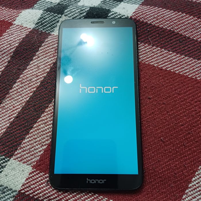Honor  бу роботает