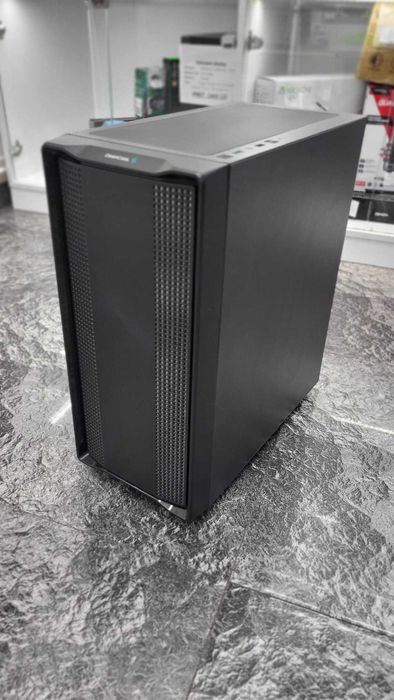 Unitate Calculator GAMING  intelcore i5