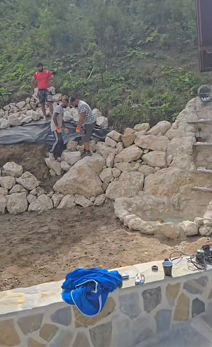 Piatra naturala de munte pasi japonezi oriunde in tara calcar si orice