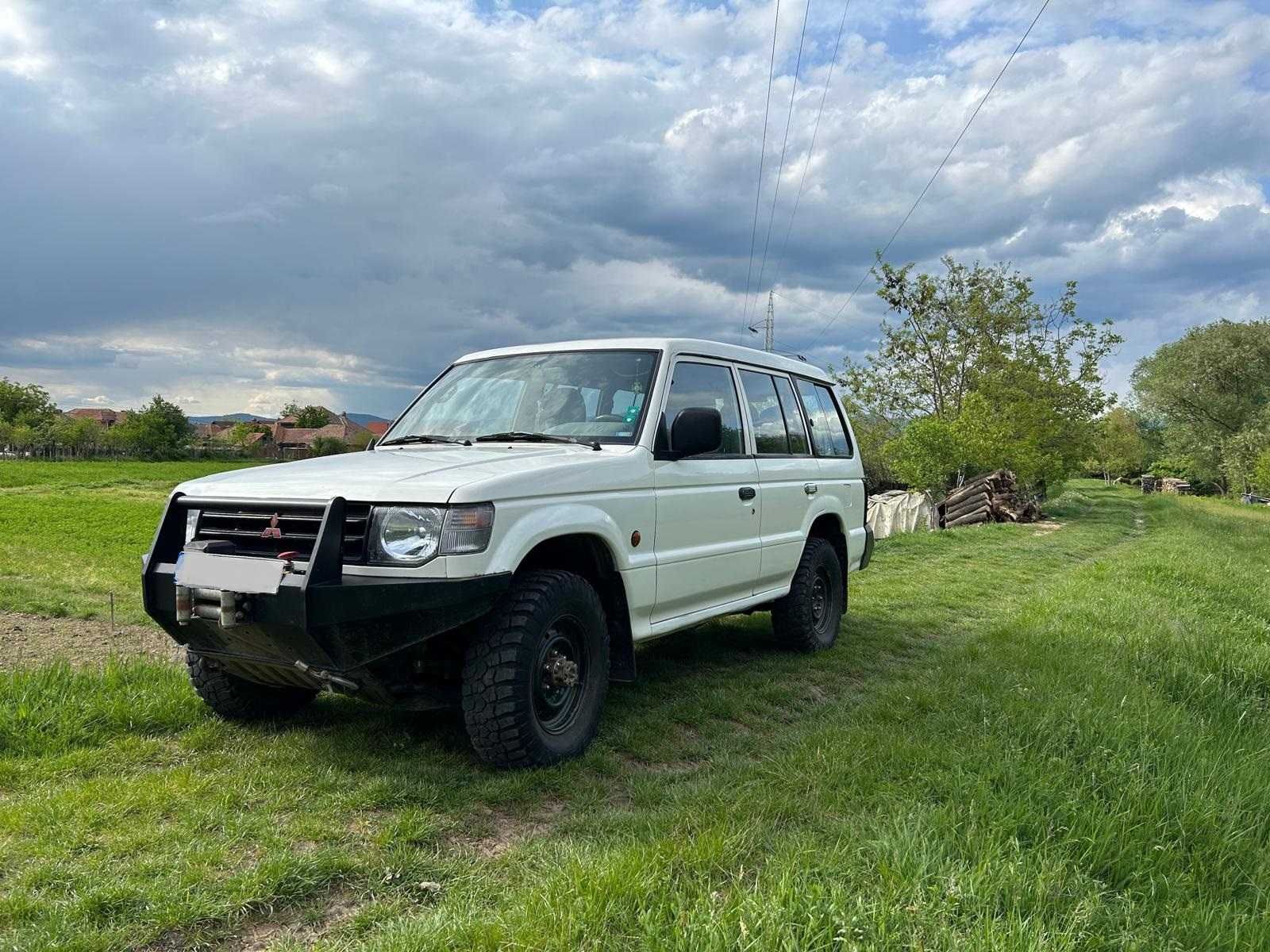 Mitsubishi pajero