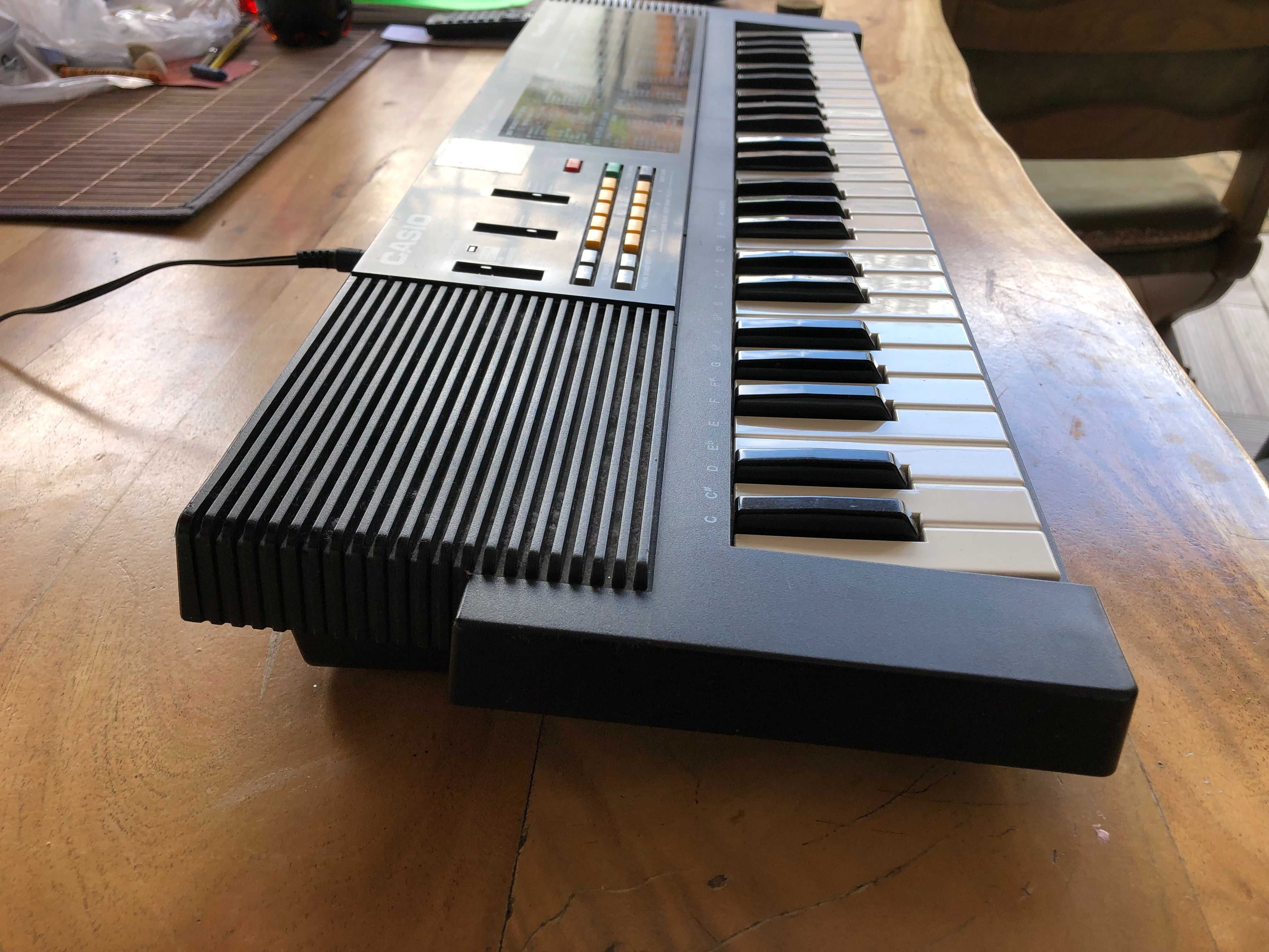 Синтезатор Casio MA-101, 100 лв