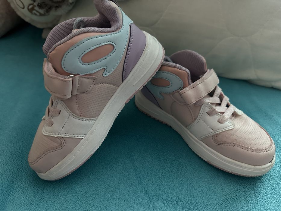 Детски обувки за момиченце