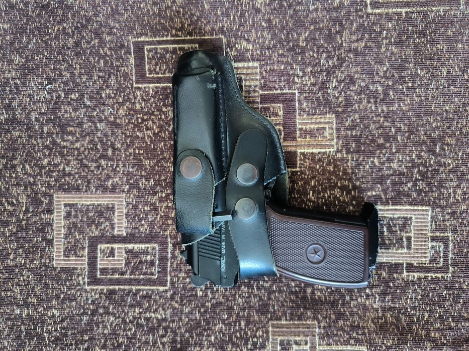 Pistol airsoft Makarov FULL METAL CU RECUL