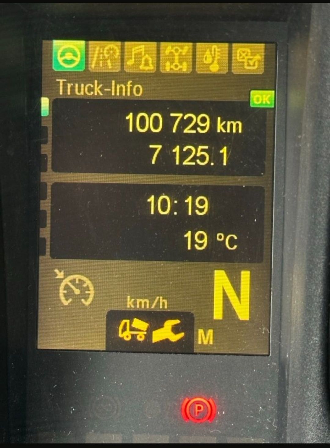 Mercedes-Benz Unimog U318