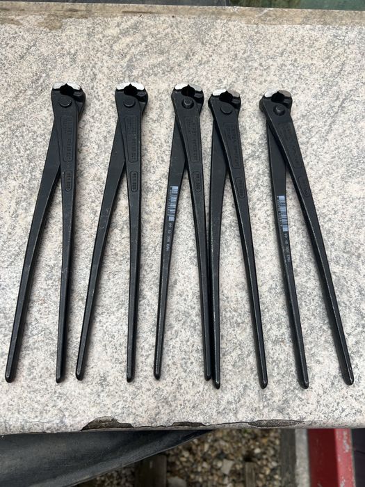 Vand clesti fierar betonist KNIPEX power cut 300.