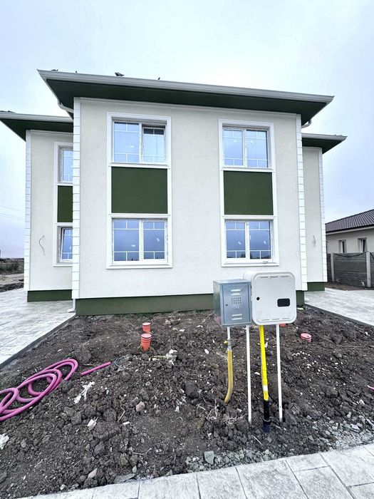 Duplex elegant, stil clasic – 112 mp utili – Remetea Mare