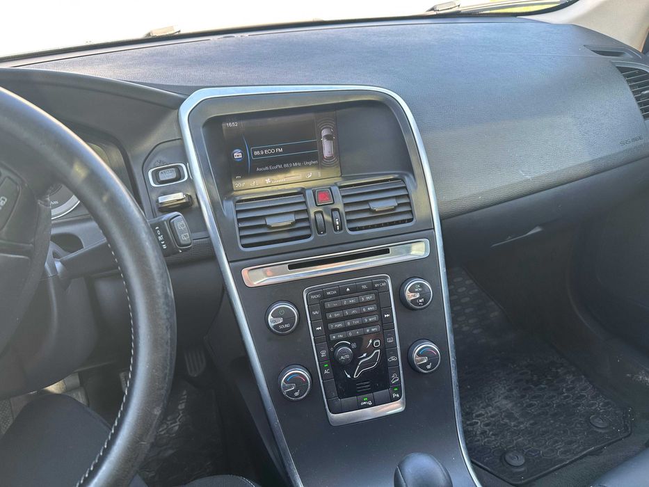 Volvo XC60 2012 | 4X4 | 215 CP | Panoramic | 2.4D | Mega Full !!!