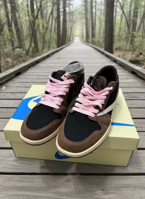 Nike Jordan 1 Low Travis Scott - FULL Box