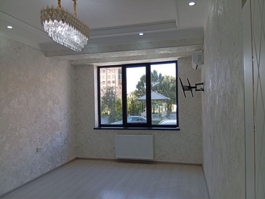 Sergeli - 5 mavzesida 3 bekat metrosi yaqinida Green House