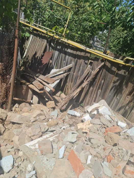 Curatenie apartamente , eliberare mobile veche , gresie , electronice