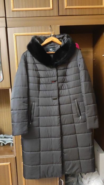 Стеганка туйе жунимен жасалган жагасы таза норка 56размер новый киилме