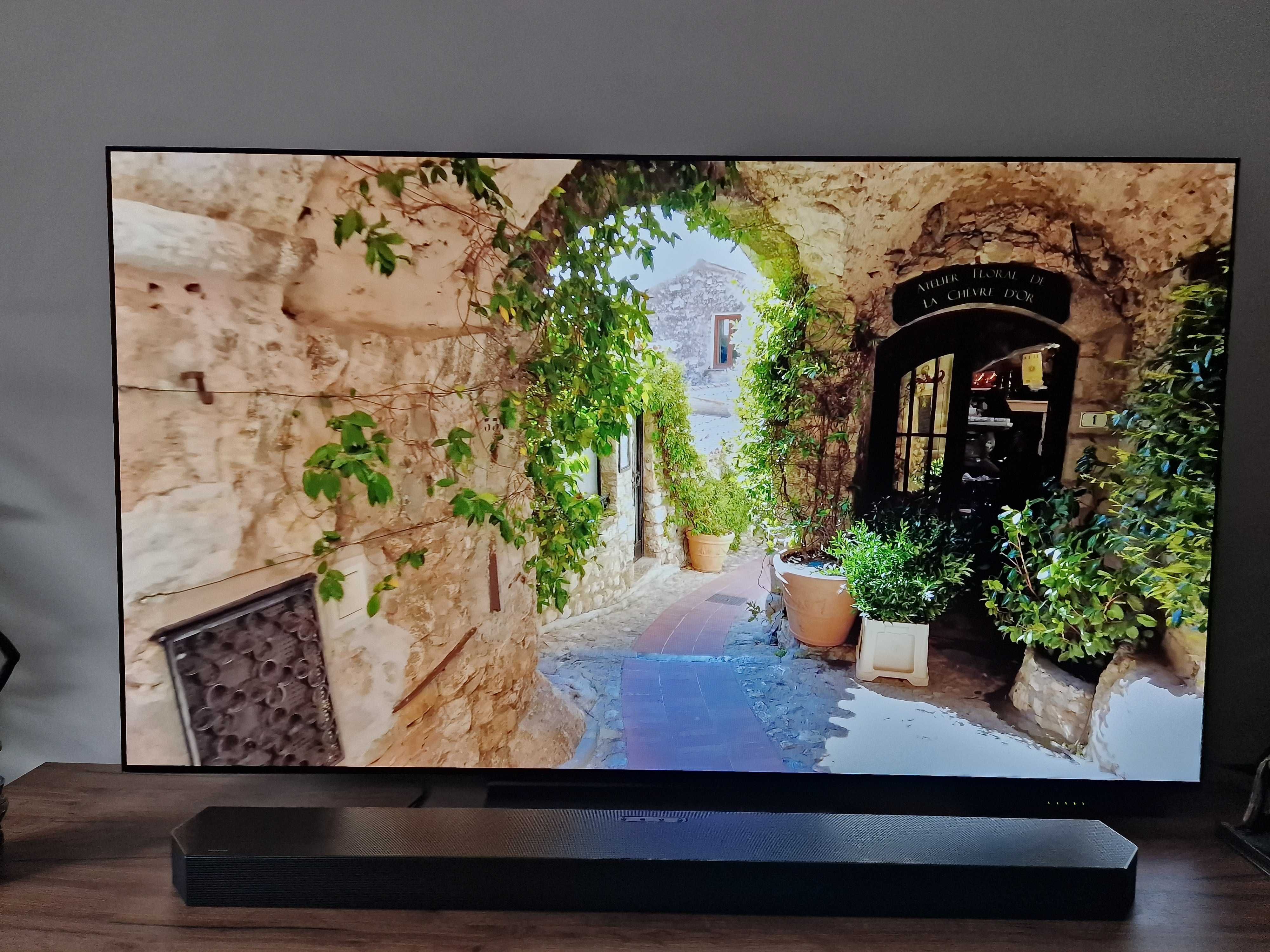 Топ телевизор на 2022 г. - LG OLED 65C21LA - 65''