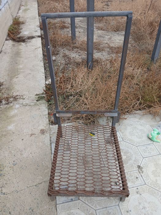 Аяқ қыратын 10 000 тг.