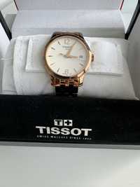 Часовник Tissot златен дамски