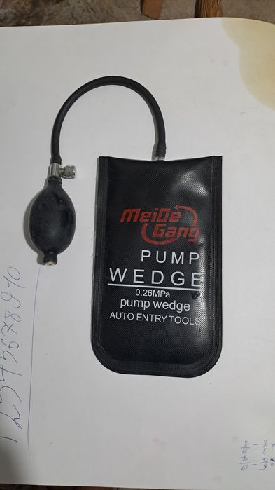 Монтажный подушка