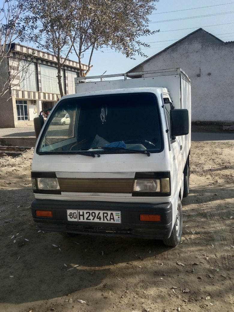 Labo damas sotiladi