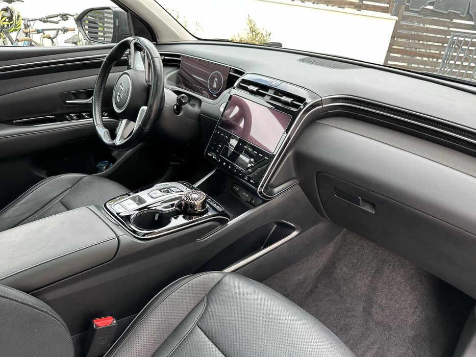 PJ Vând Hyundai Tucson Hybrid 230CP Luxury 4x4 TVA deductibil
