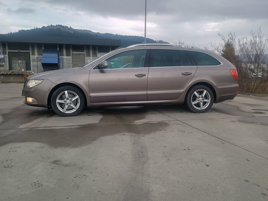 Skoda Superb,  170 CP, 4x4, cauciucuri noi,