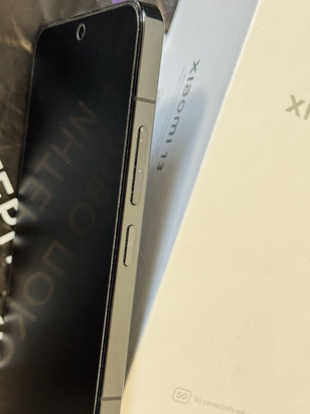 256GB Xiaomi 13 8GB 5G Vivacom Гаранция 2026г. Black / Черен
