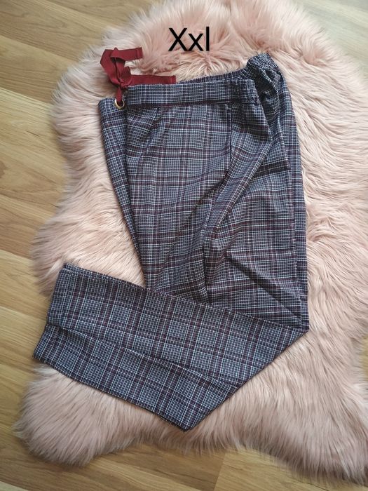 Vând blugi femei, xl