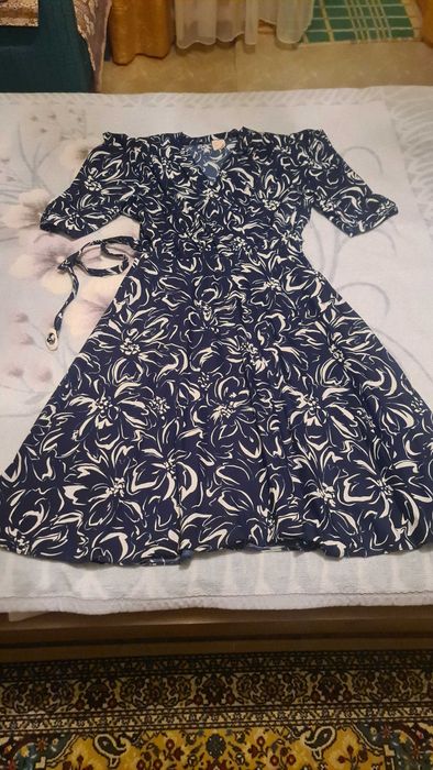 Платья и костюм женские Венгрия