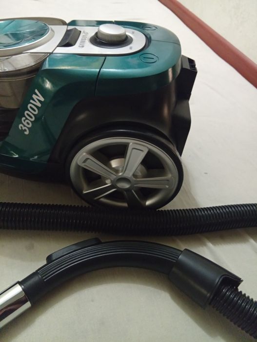 Пылесос продается