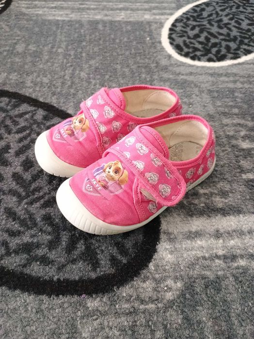 Пантофи Беко номер 26