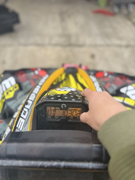 Can am renegade 800