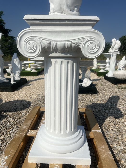 Градински Римски колони