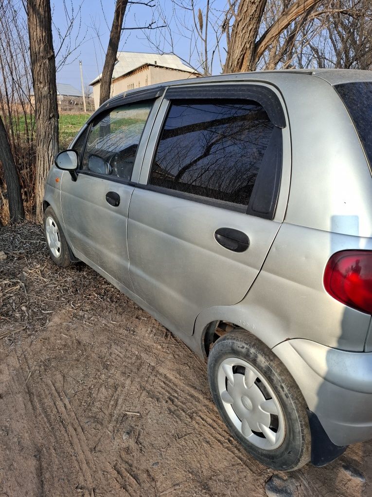 Matiz sotiladi srochna