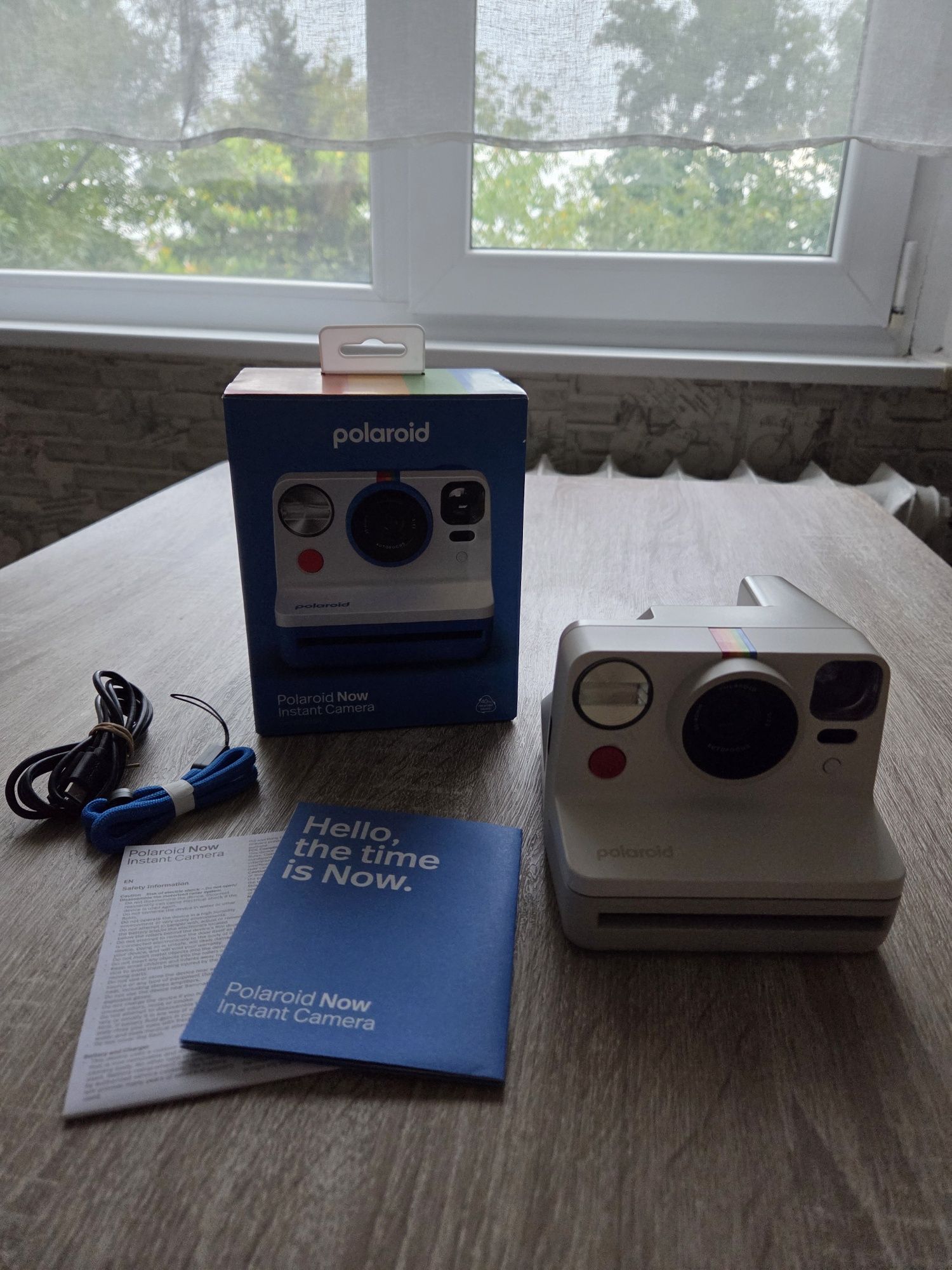 Фотоапарат за моментни снимки Polaroid - нов