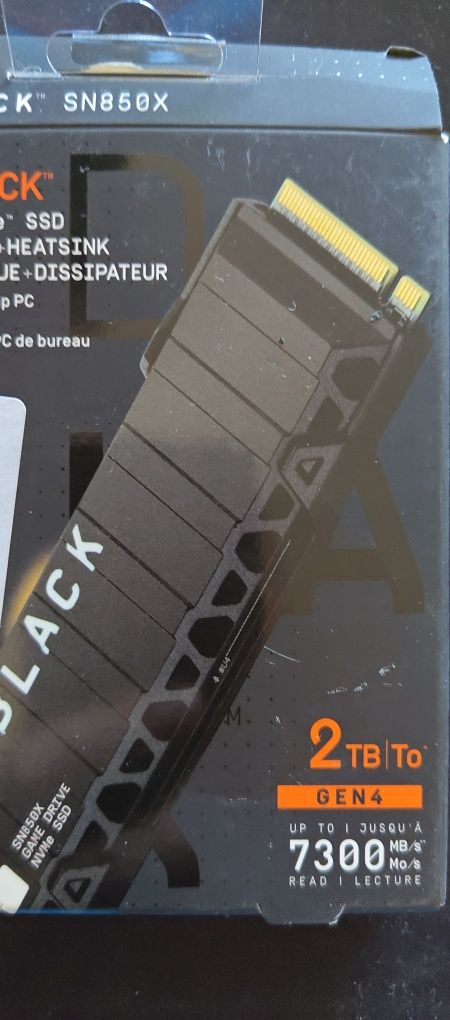 Playstation 5 + 2TB