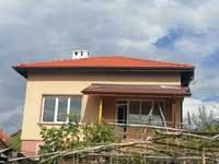 Ремонт на покриви Радомир изграждане на покриви улуци керемиди навеси
